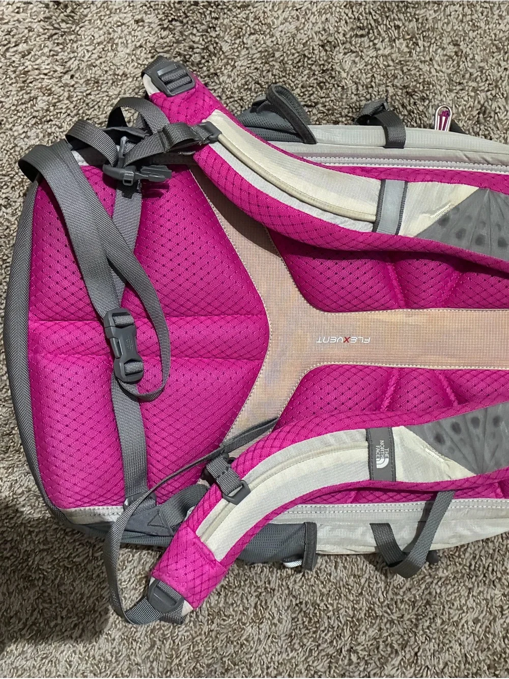The North Face Borealis Women's Backpack - Grey & Pink